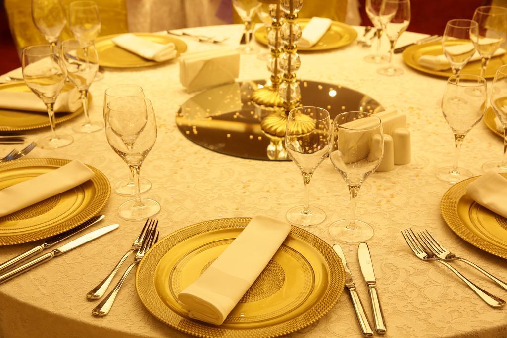 Atasehir Palace Hotel & Conference اسطنبول المظهر الخارجي الصورة