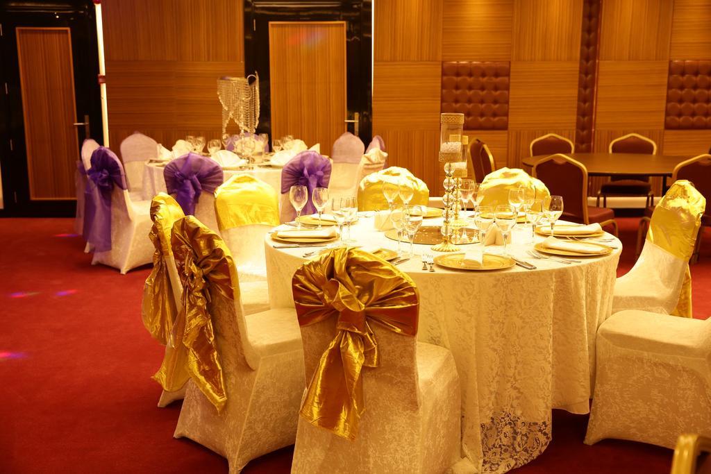 Atasehir Palace Hotel & Conference اسطنبول المظهر الخارجي الصورة