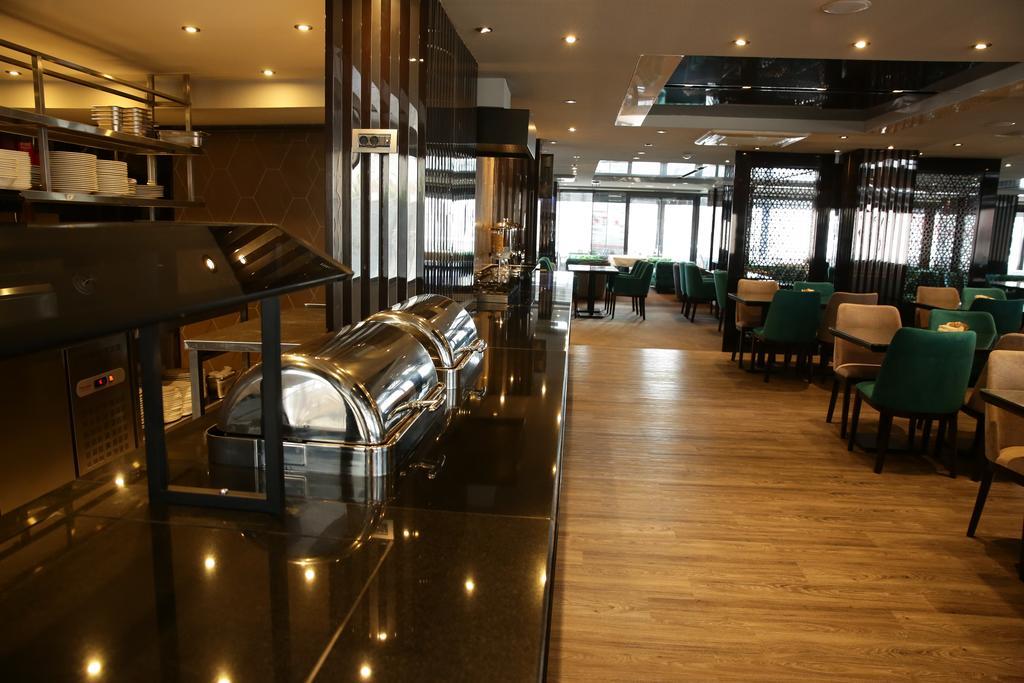 Atasehir Palace Hotel & Conference اسطنبول المظهر الخارجي الصورة