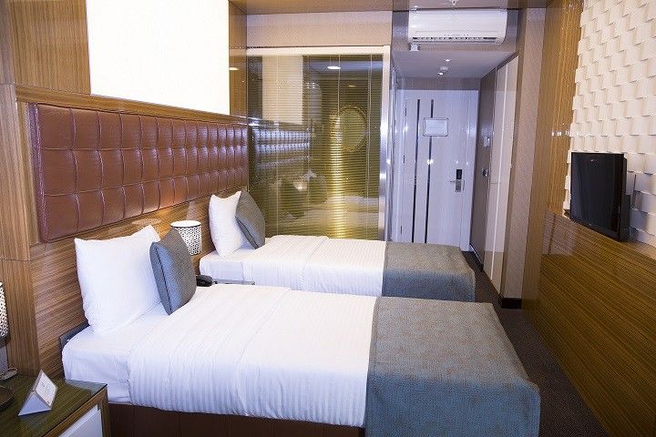 Atasehir Palace Hotel & Conference اسطنبول المظهر الخارجي الصورة